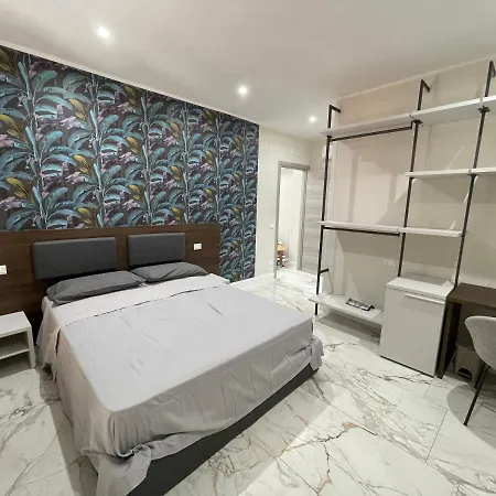 Corso 104 Bed & Breakfast Terracina