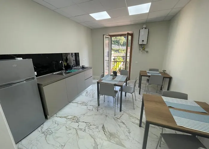 Corso 104 3*