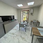 Corso 104 3*