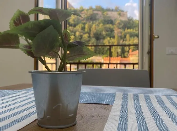 Corso 104 Oda ve Kahvaltı Terracina